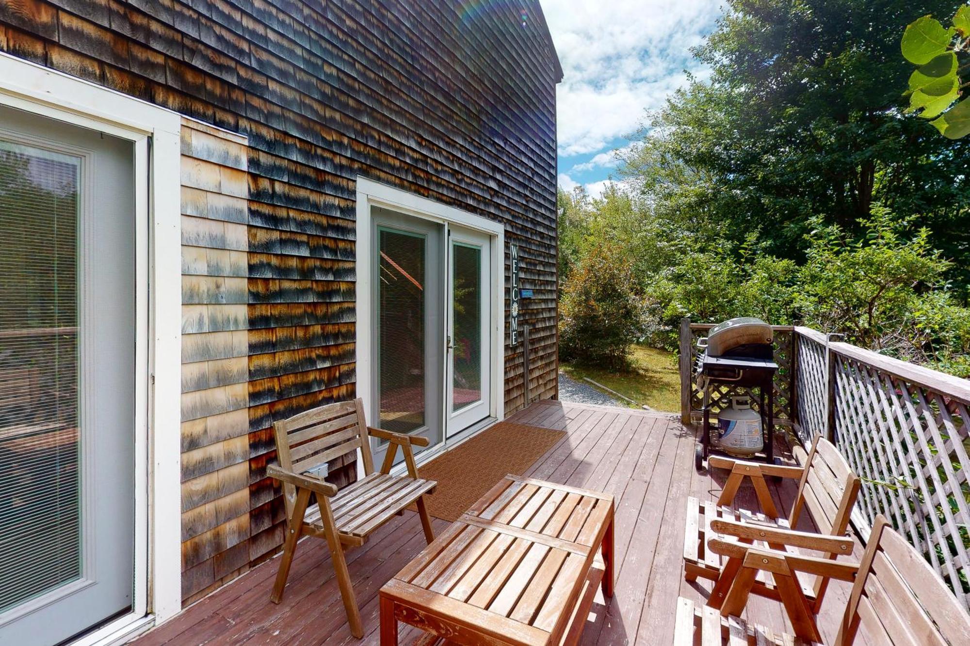 Summertime Bar Harbor Room photo